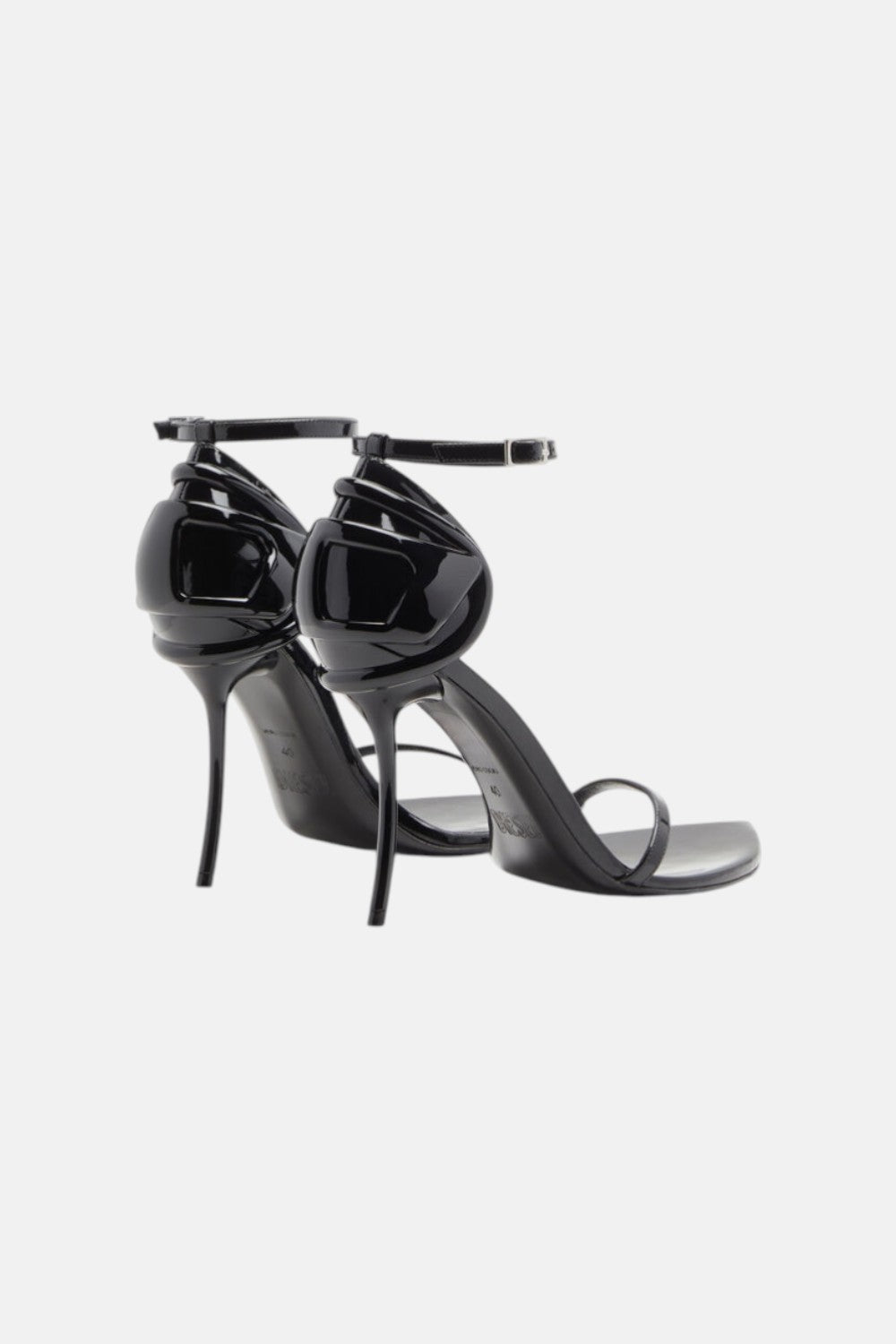 sandali in vernice d-ten&half