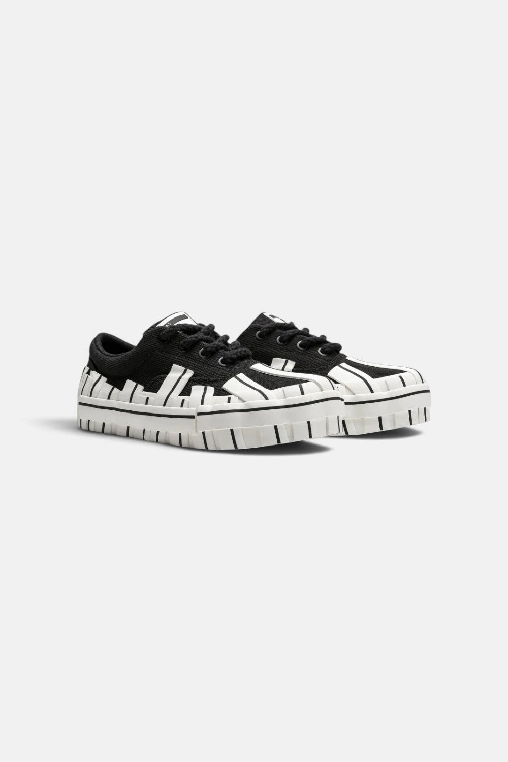 Sneakers YARATSU YARATSU100