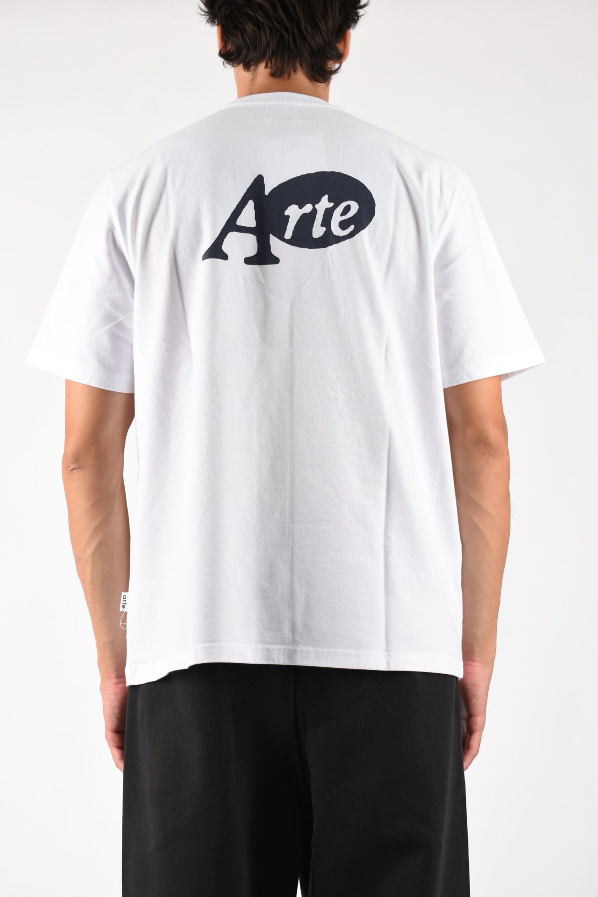T-shirt sticker