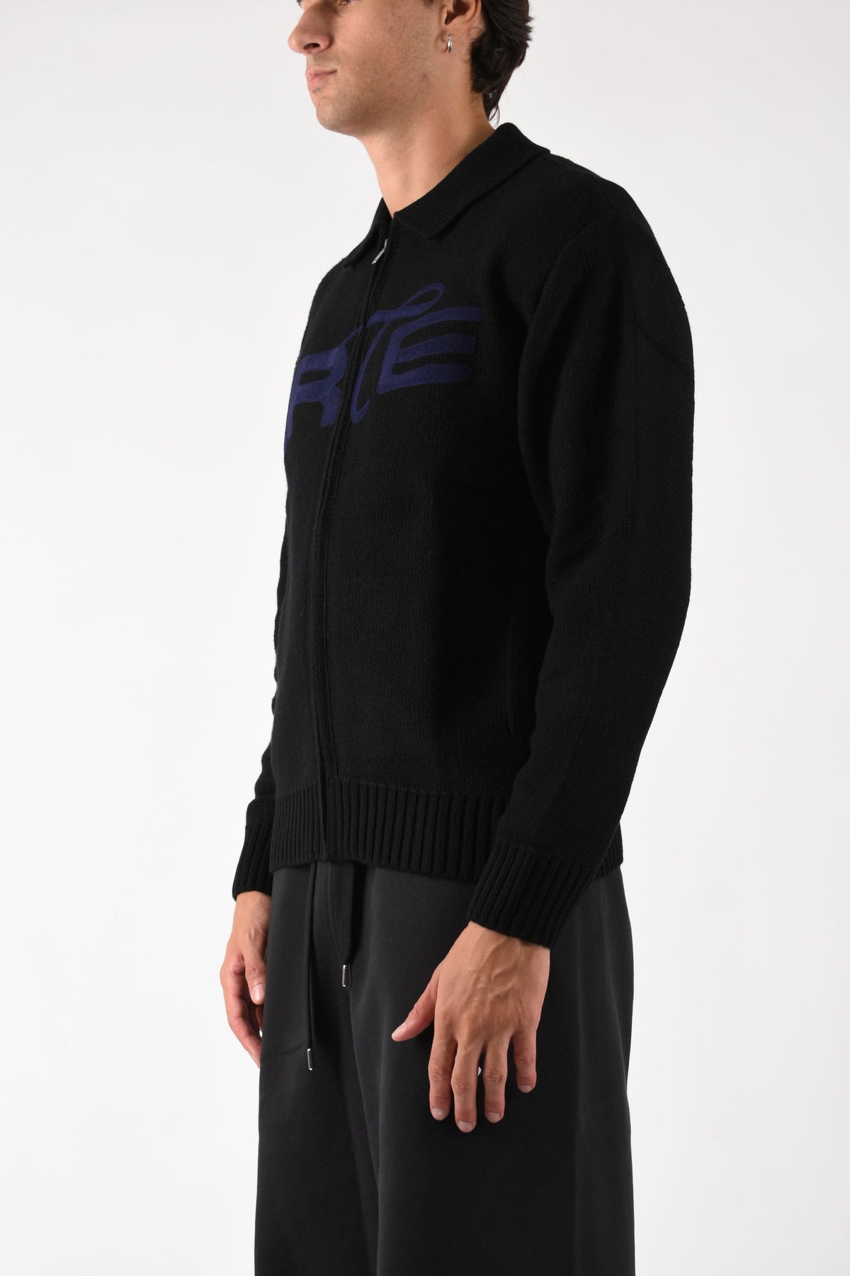Cardigan stencil zip