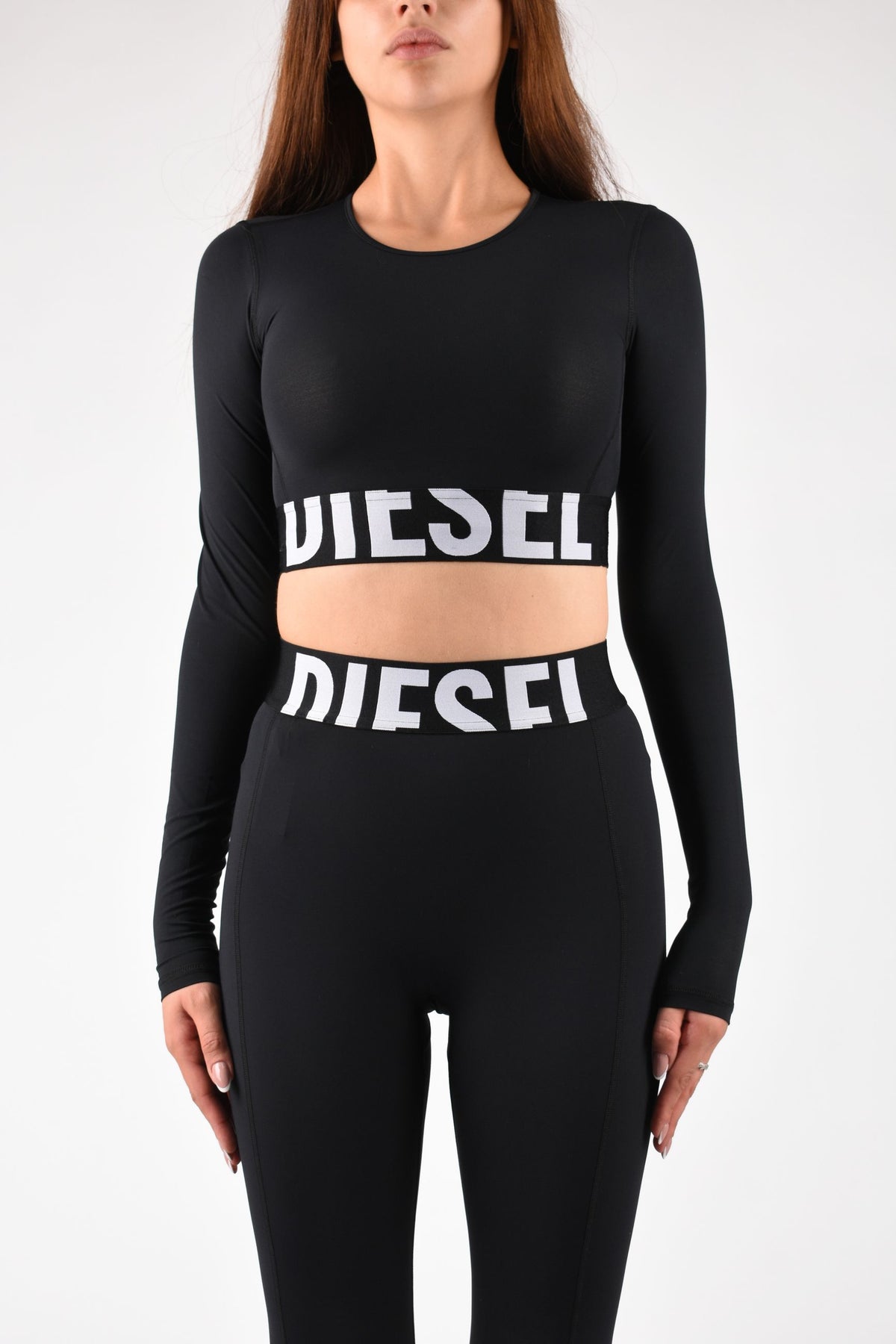 Crop top in microfibra con logo tagliato MELISSA D-POP A182810PLAR