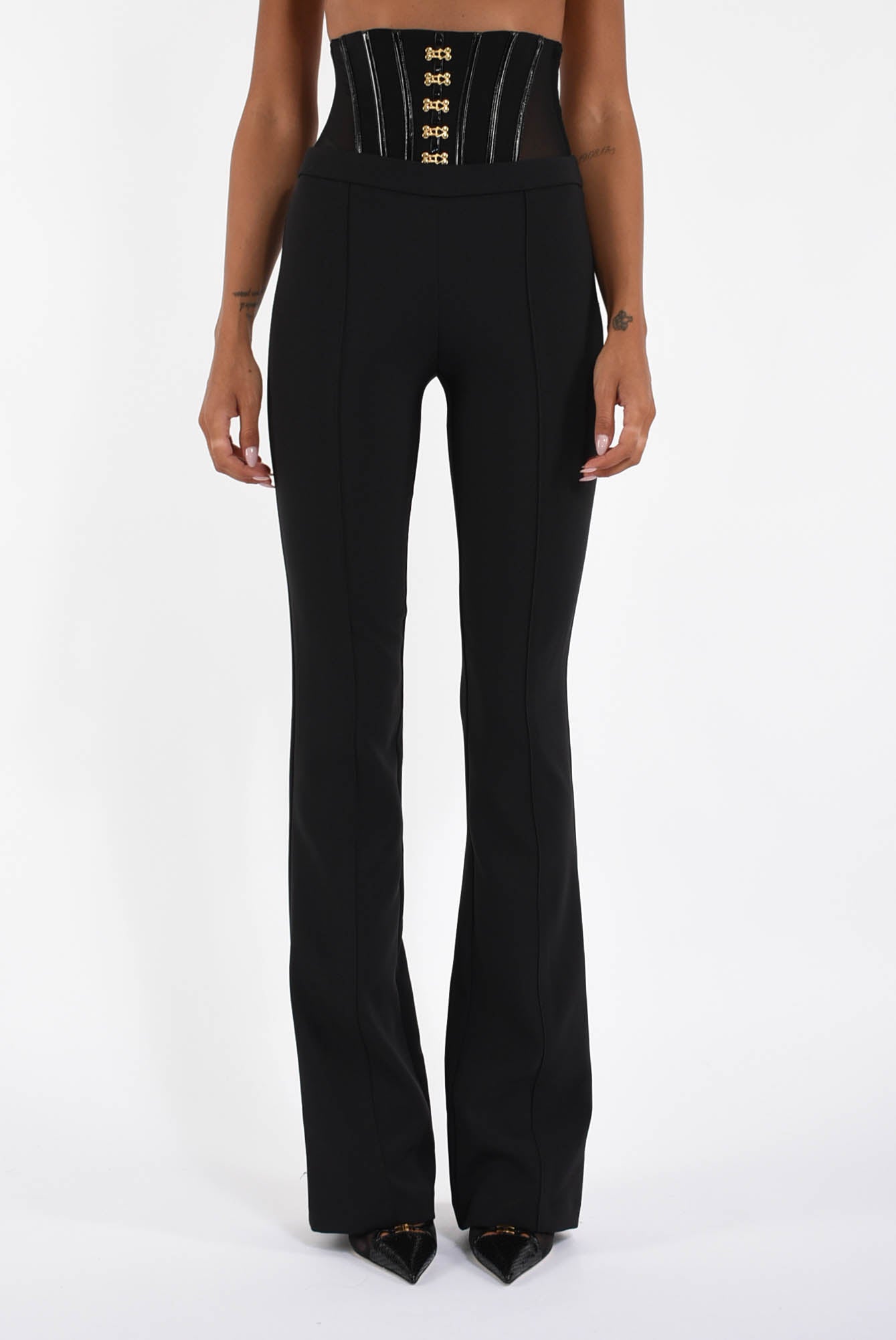 Pantaloni in crêpe leggero con ganci gioiello