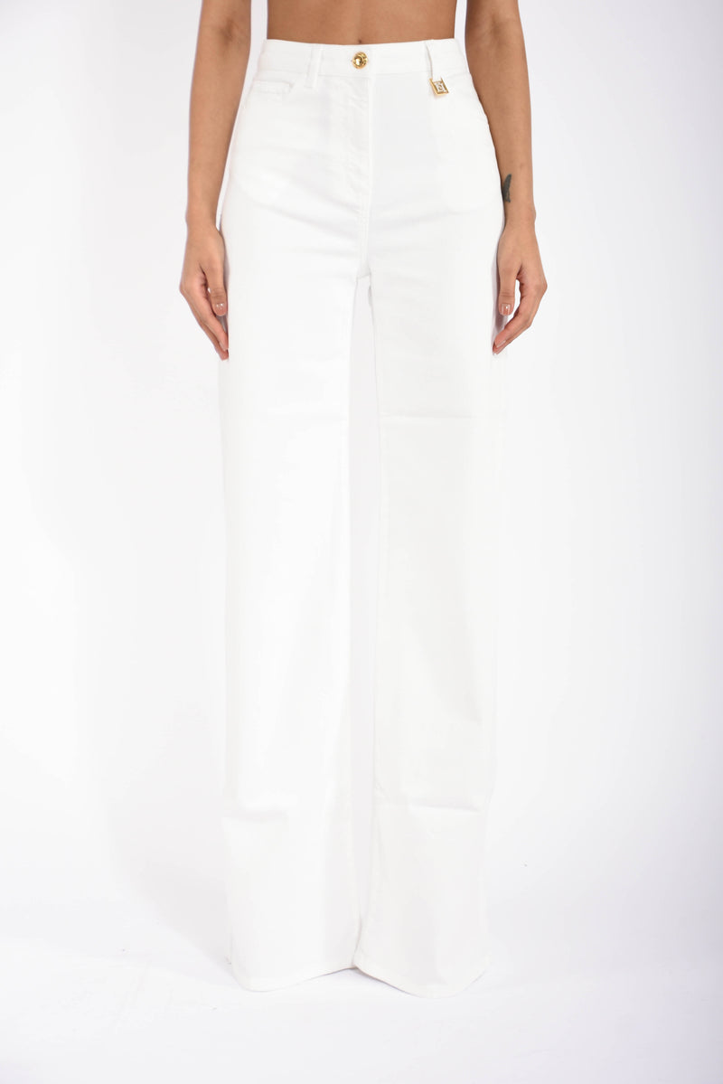 Jeans a palazzo con dettaglio logo