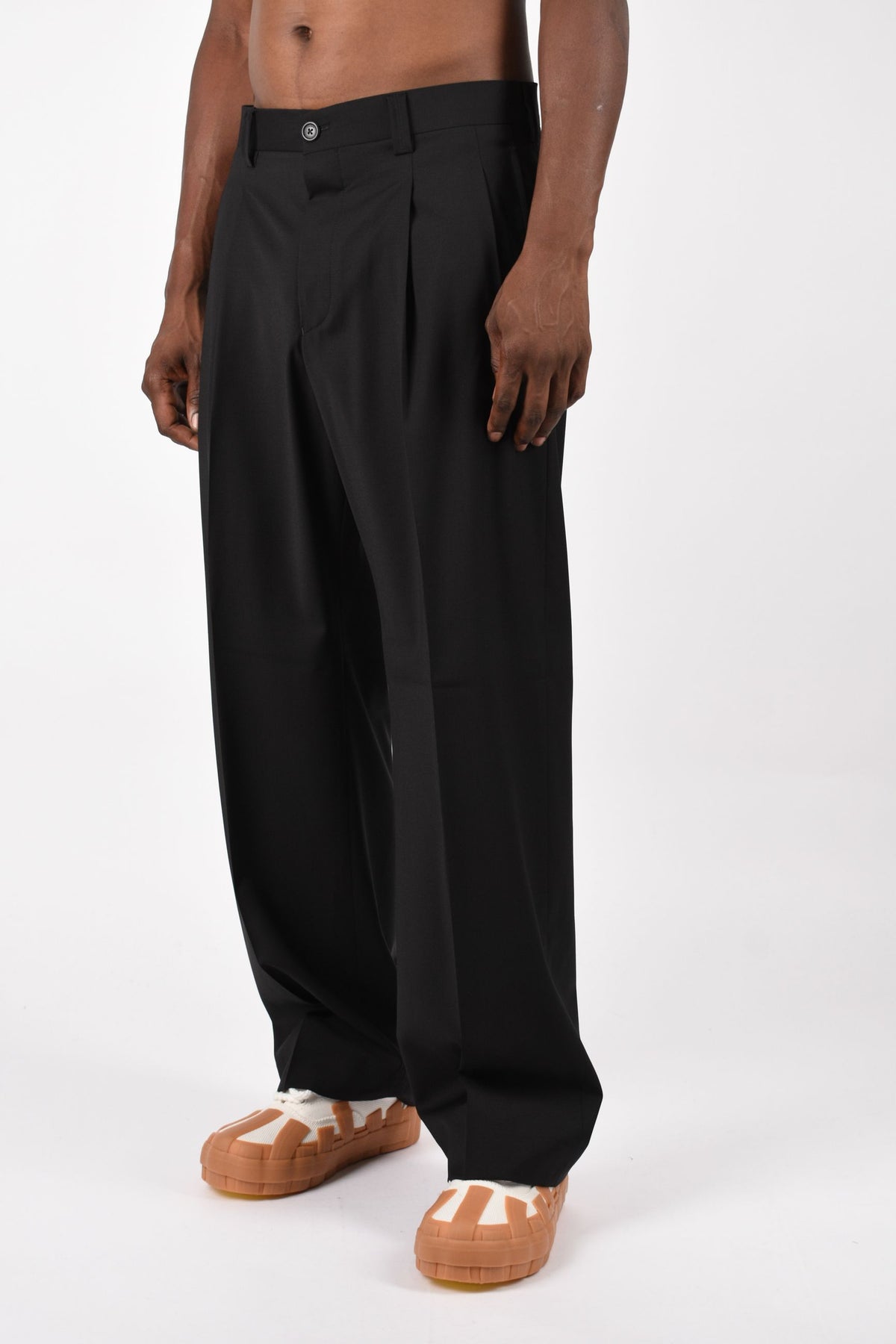 Pantaloni in lana F6LAMAPA107
