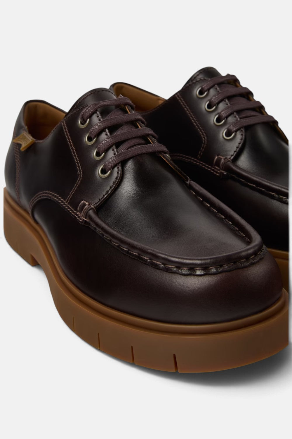 Stringata alaro in pelle K101136
