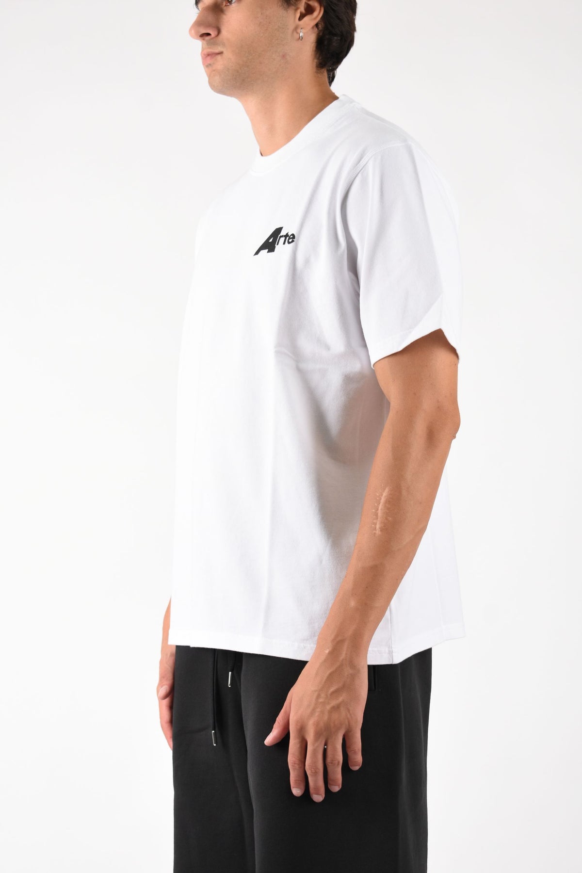 T-shirt big