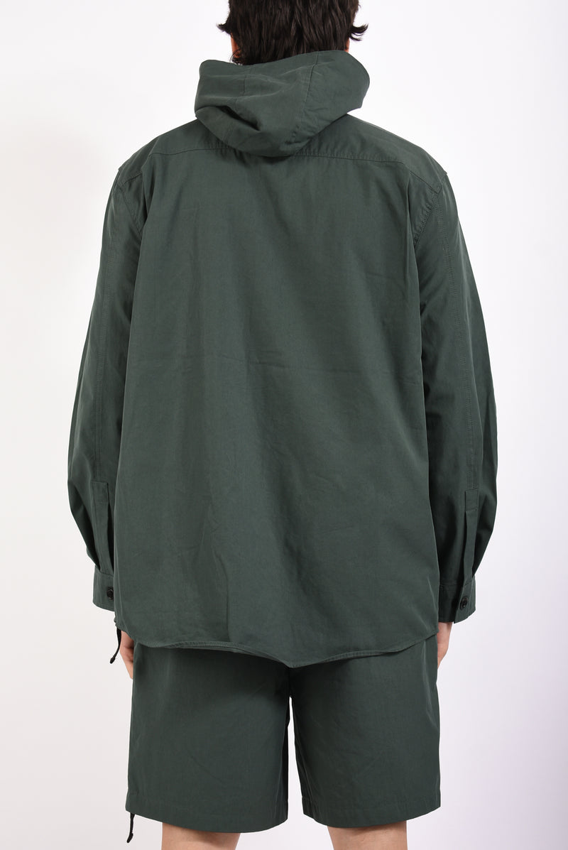 camicia con cappuccio