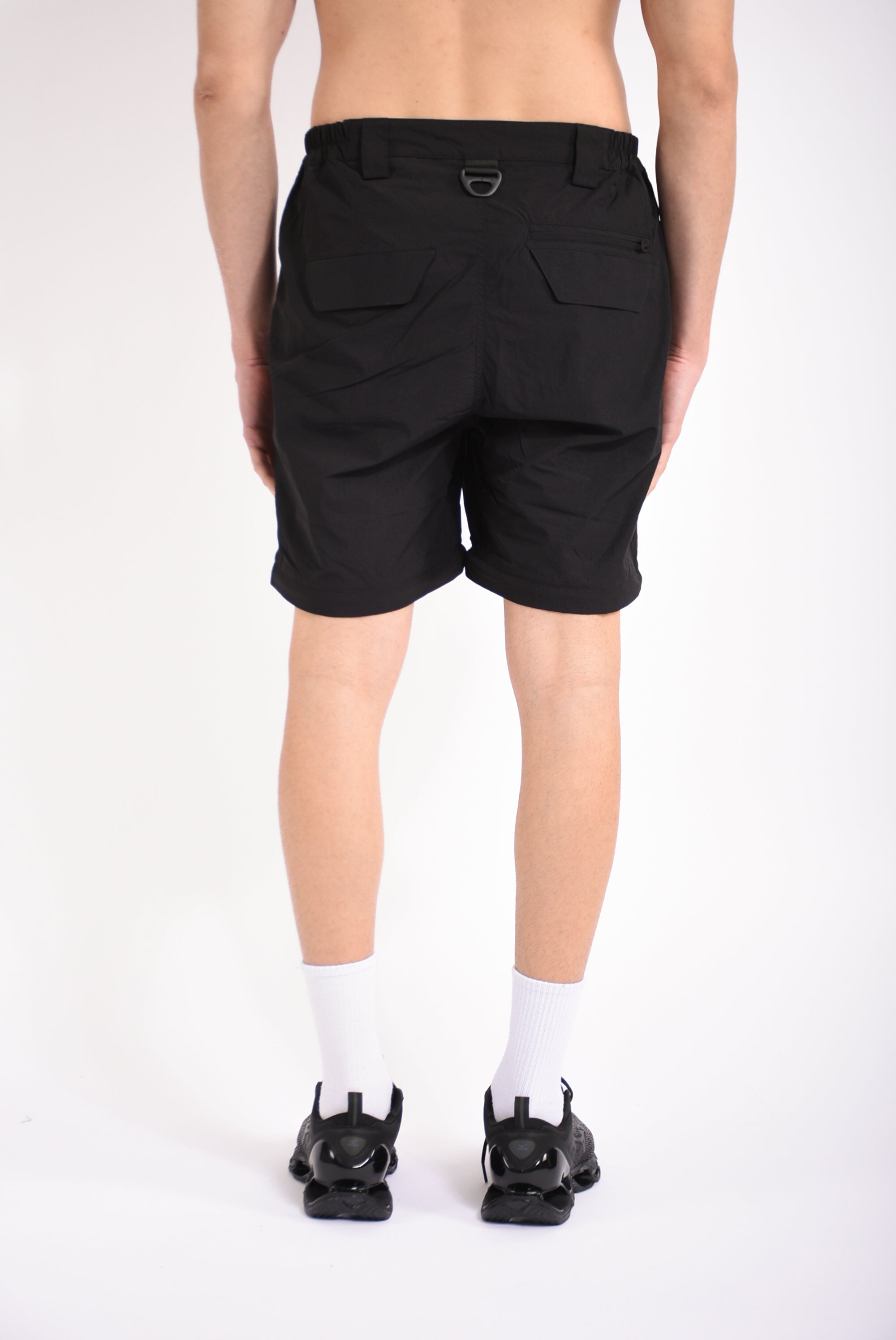 Pantaloni cargo in nylon