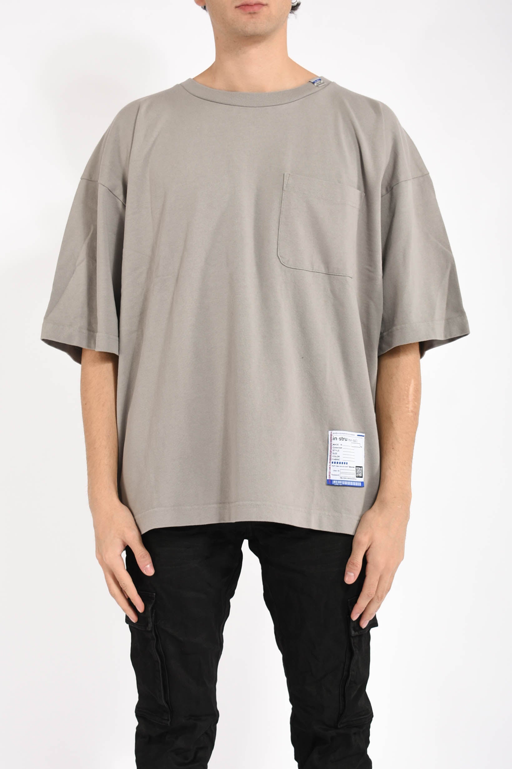t-shirt pocket