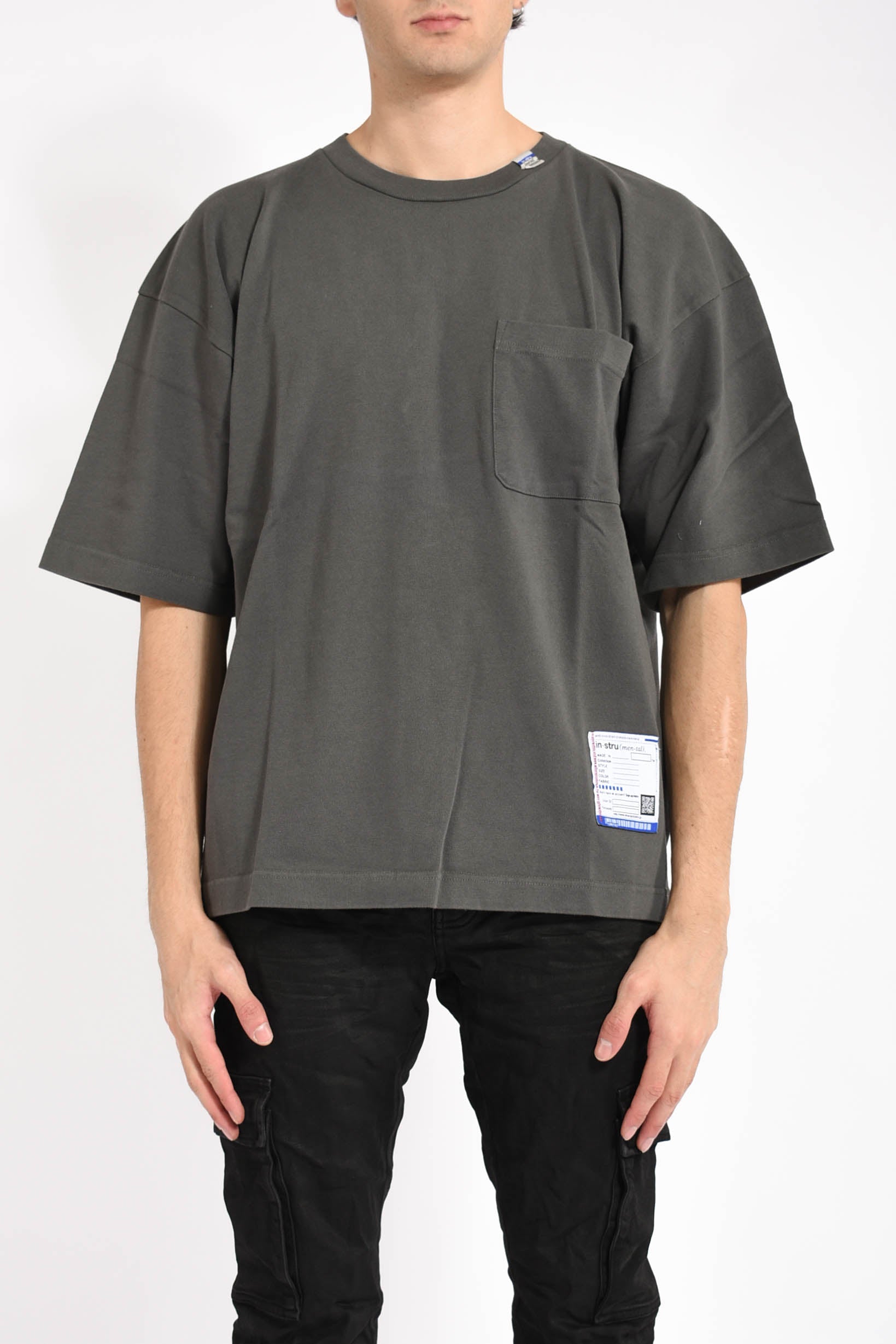 t-shirt pocket