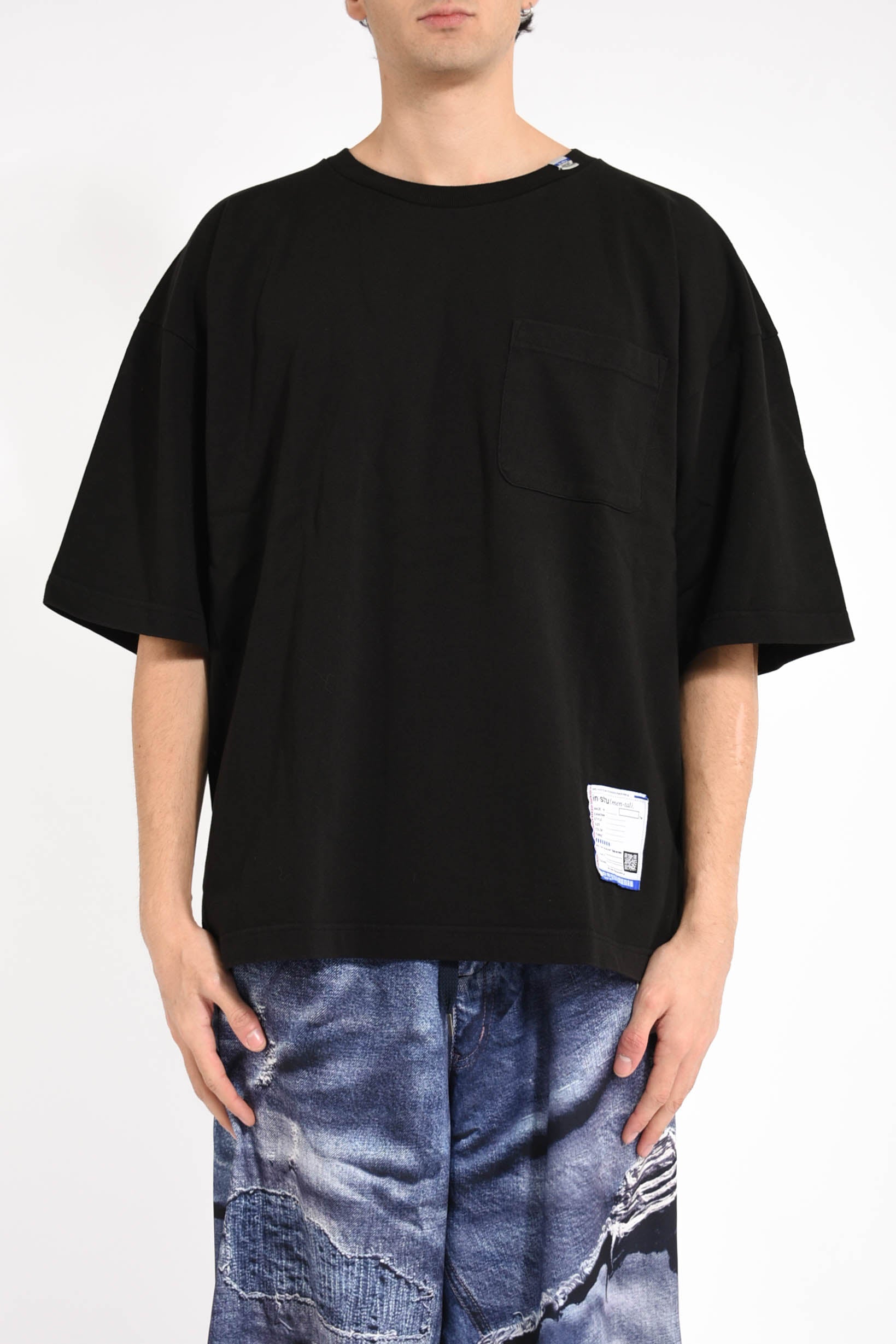 t-shirt pocket