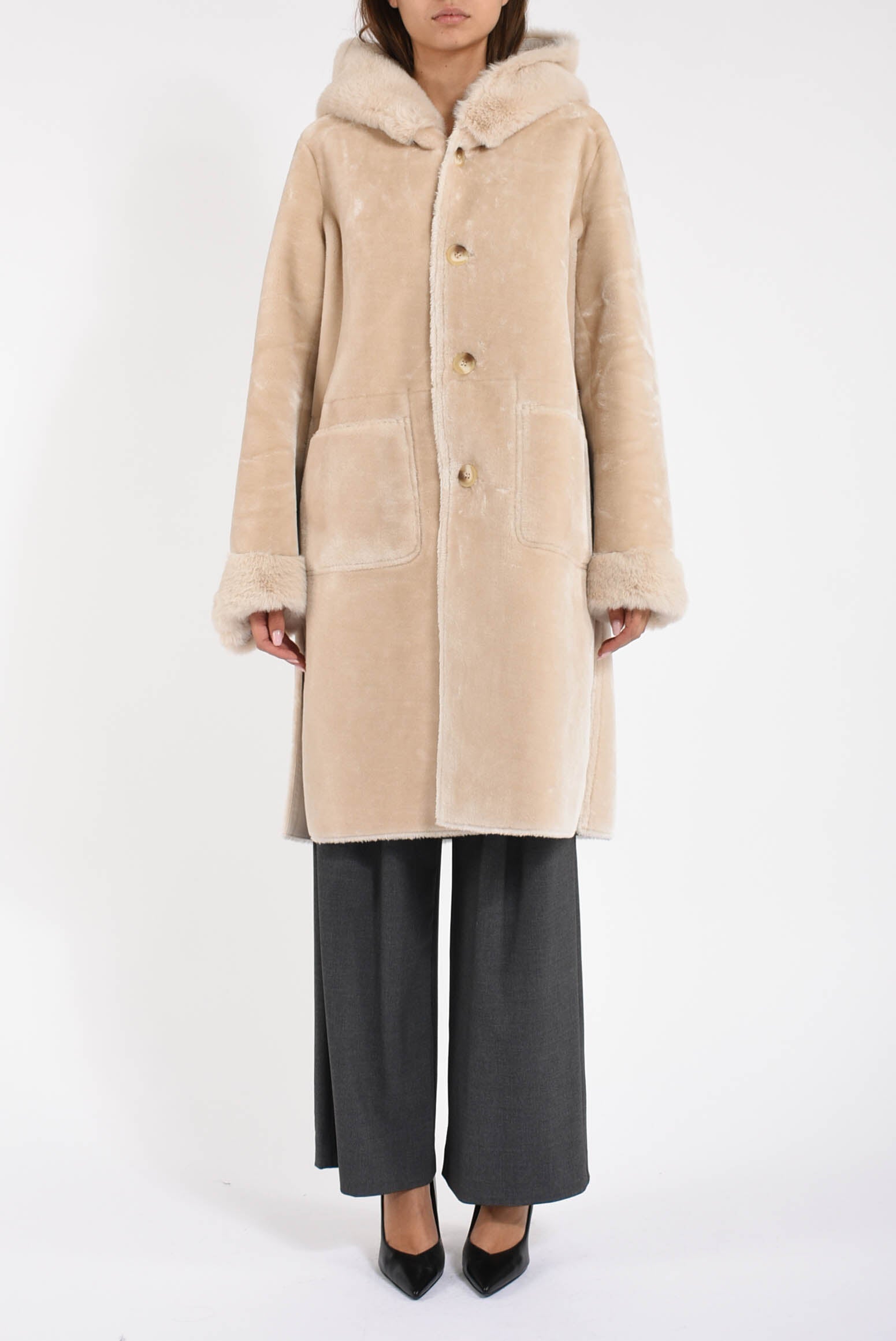 cappotto reversibile in ecopelliccia