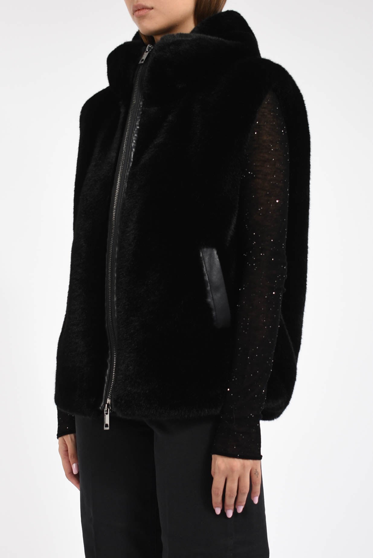 Gilet effetto pelliccia con zip