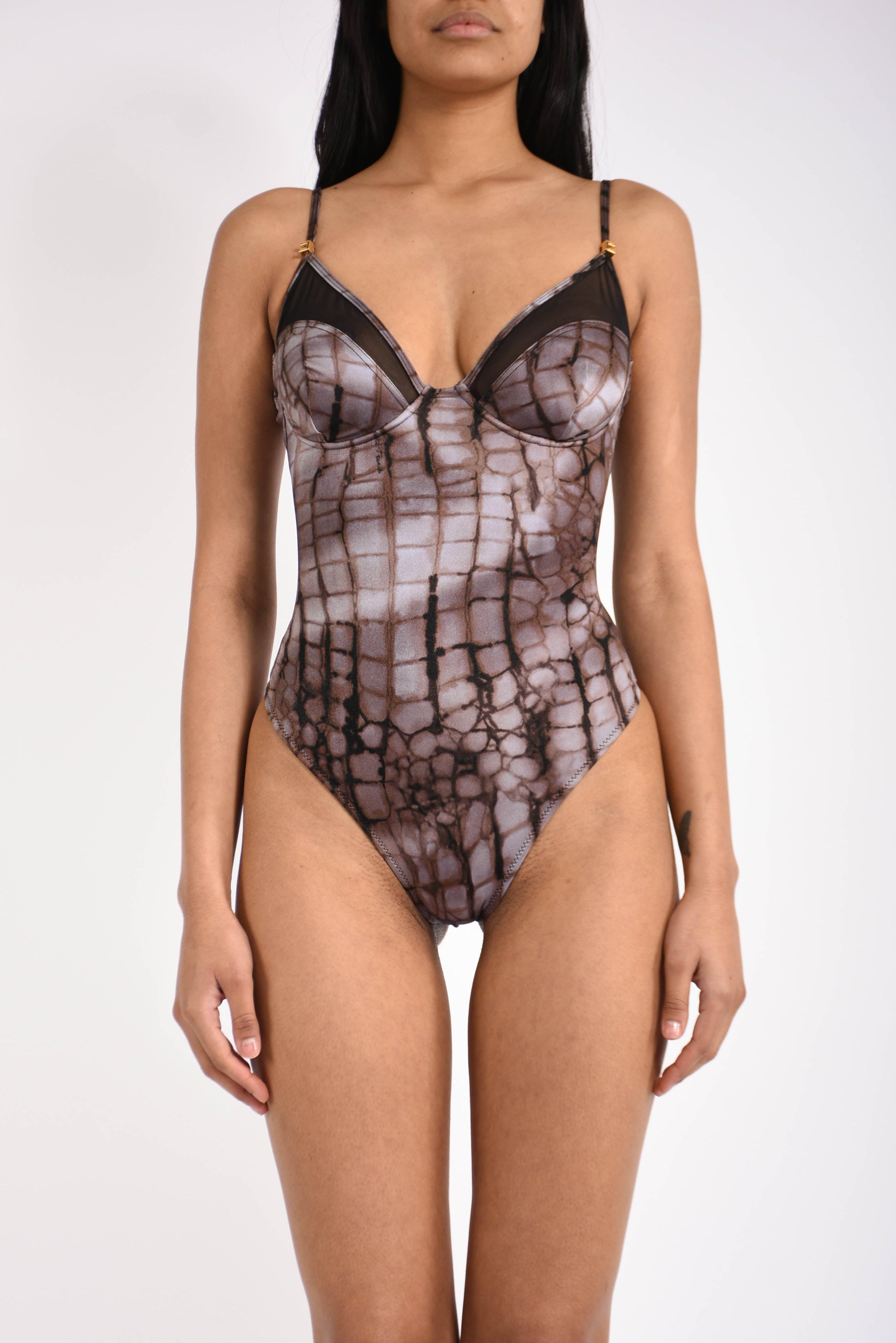 Costume intero con stampa alligatore