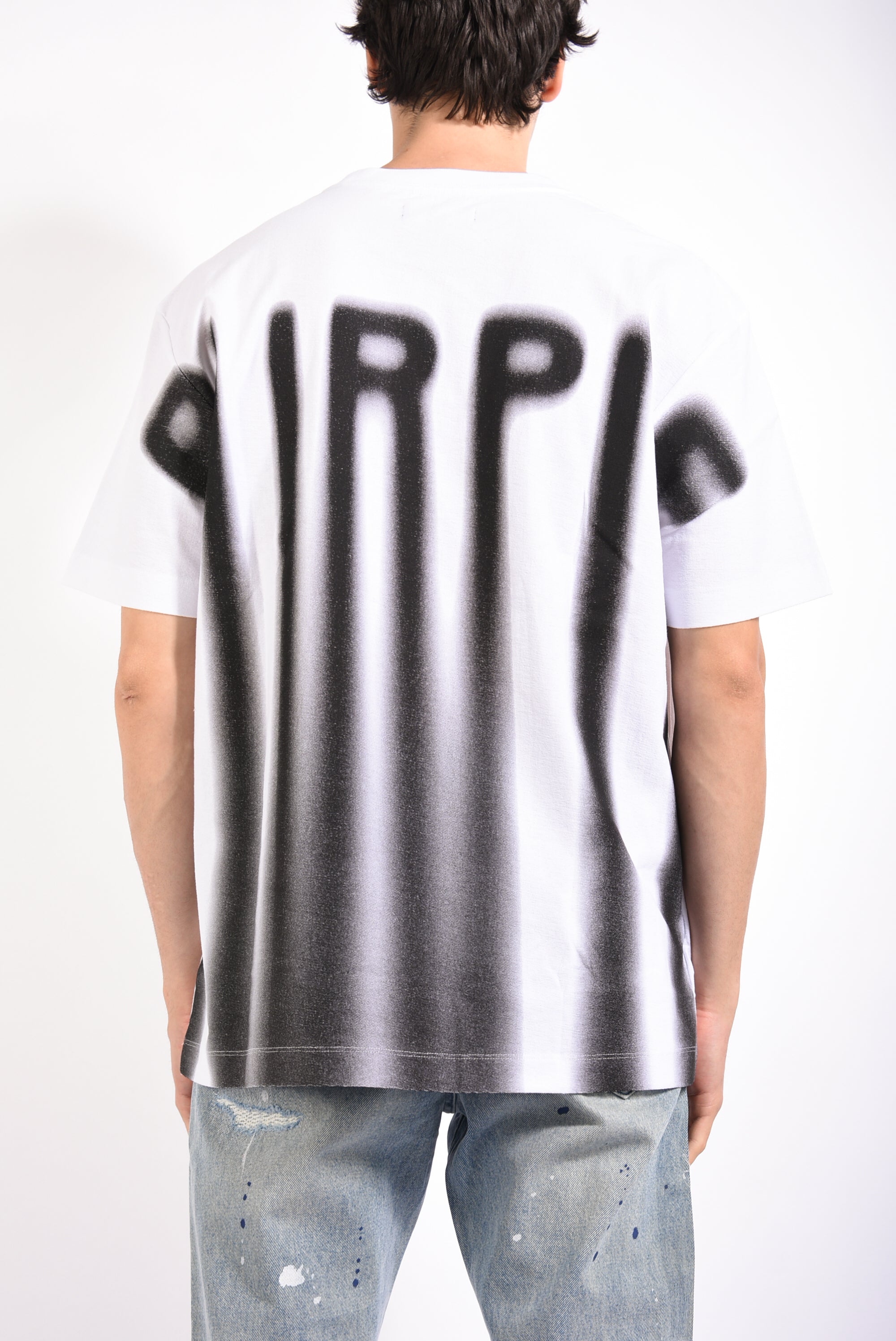 T-shirt logo