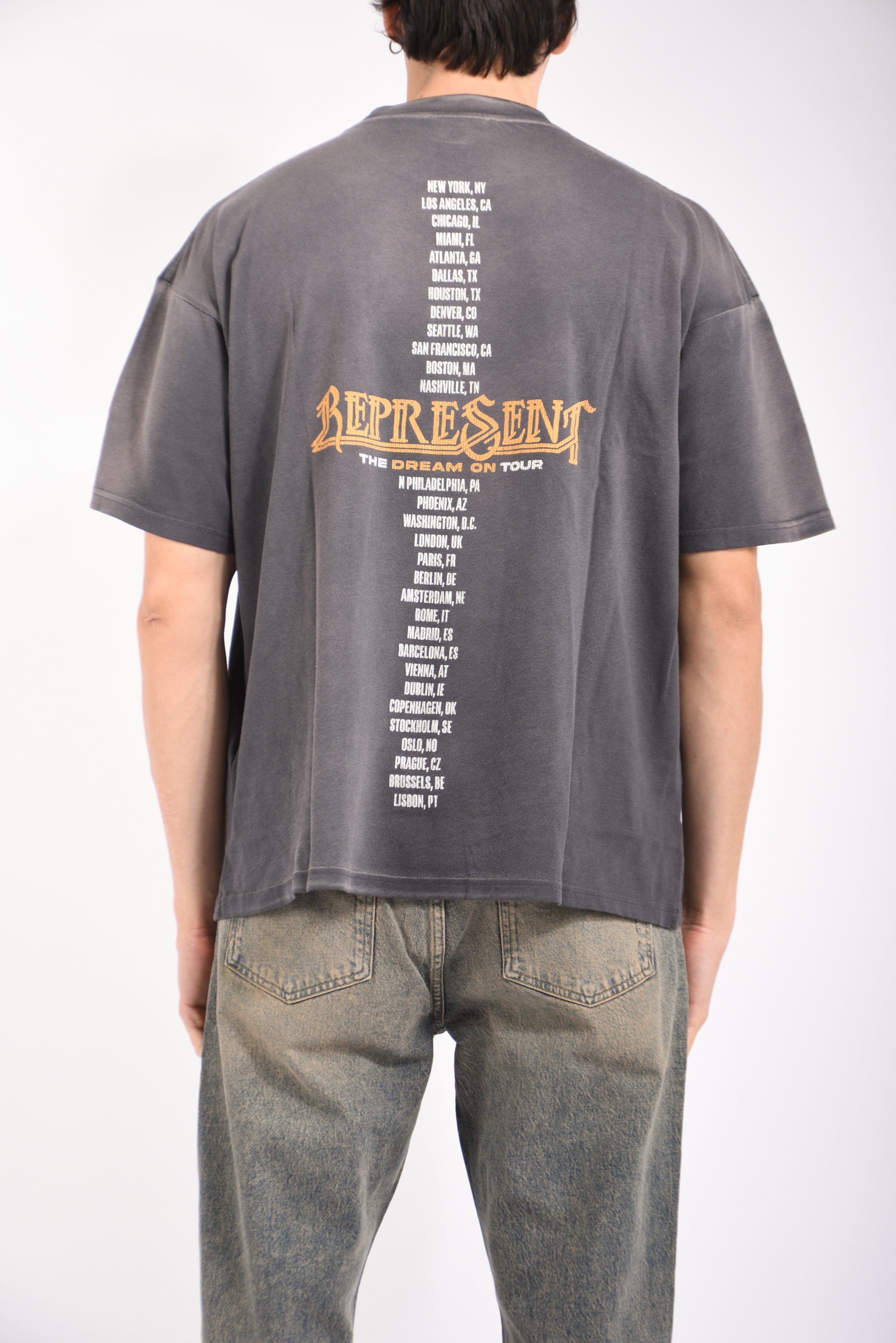 T-shirt GOLDEN TOUR
