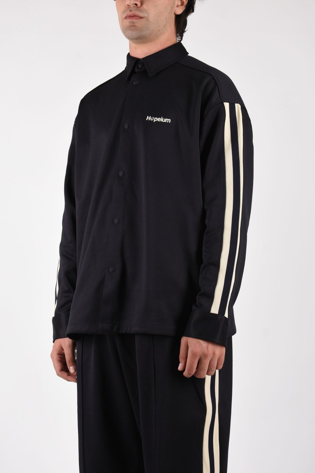 Track shirt