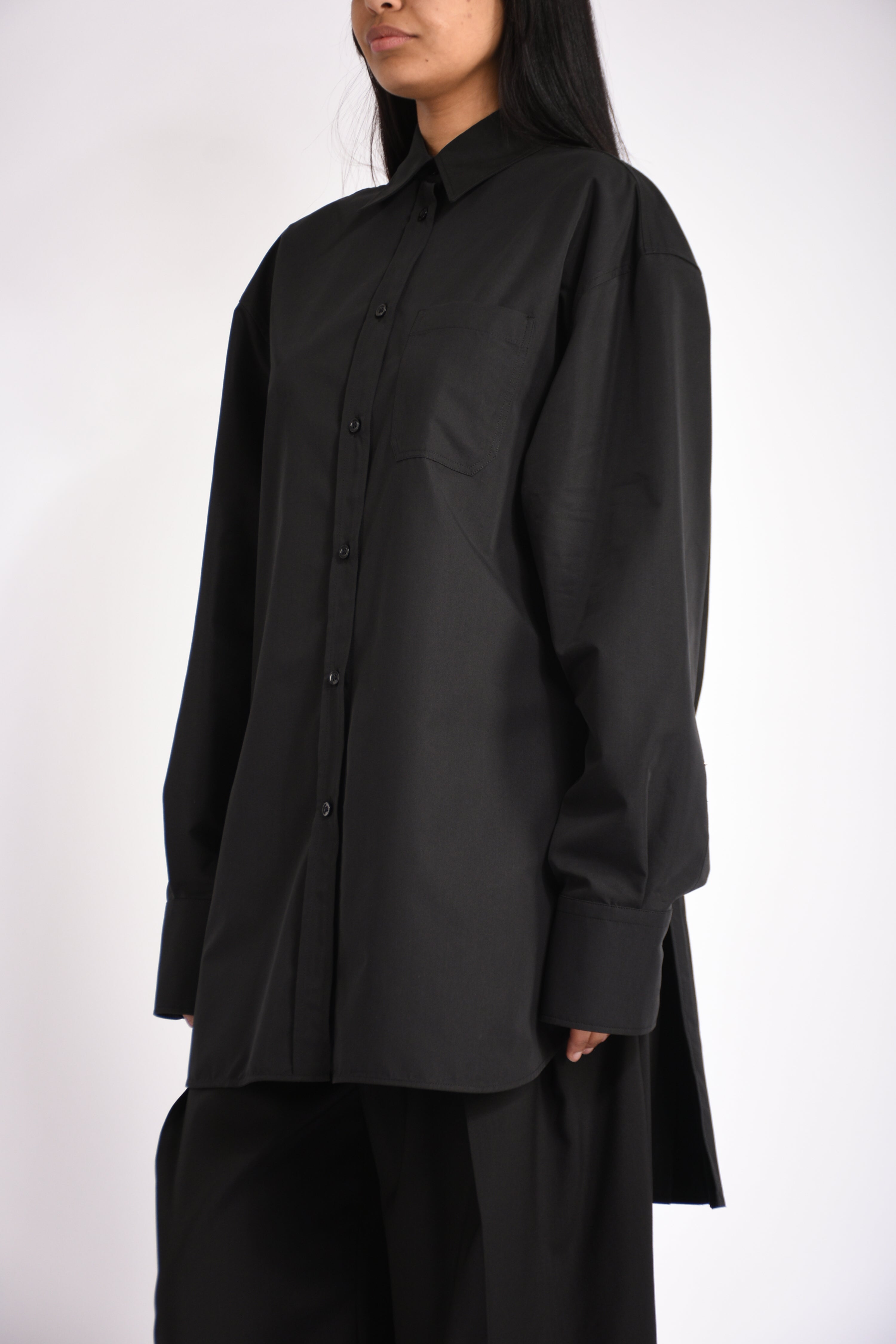 overshirt con dettaglio plissè nespola