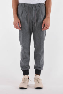 TAGLIATORE Pantaloni jogger in lana