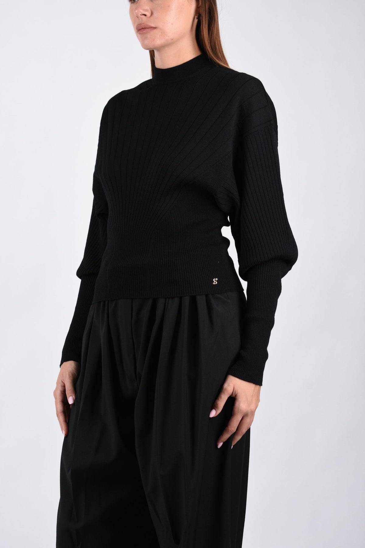 Maglia sagomata in pura lana  LATINO 2622366162