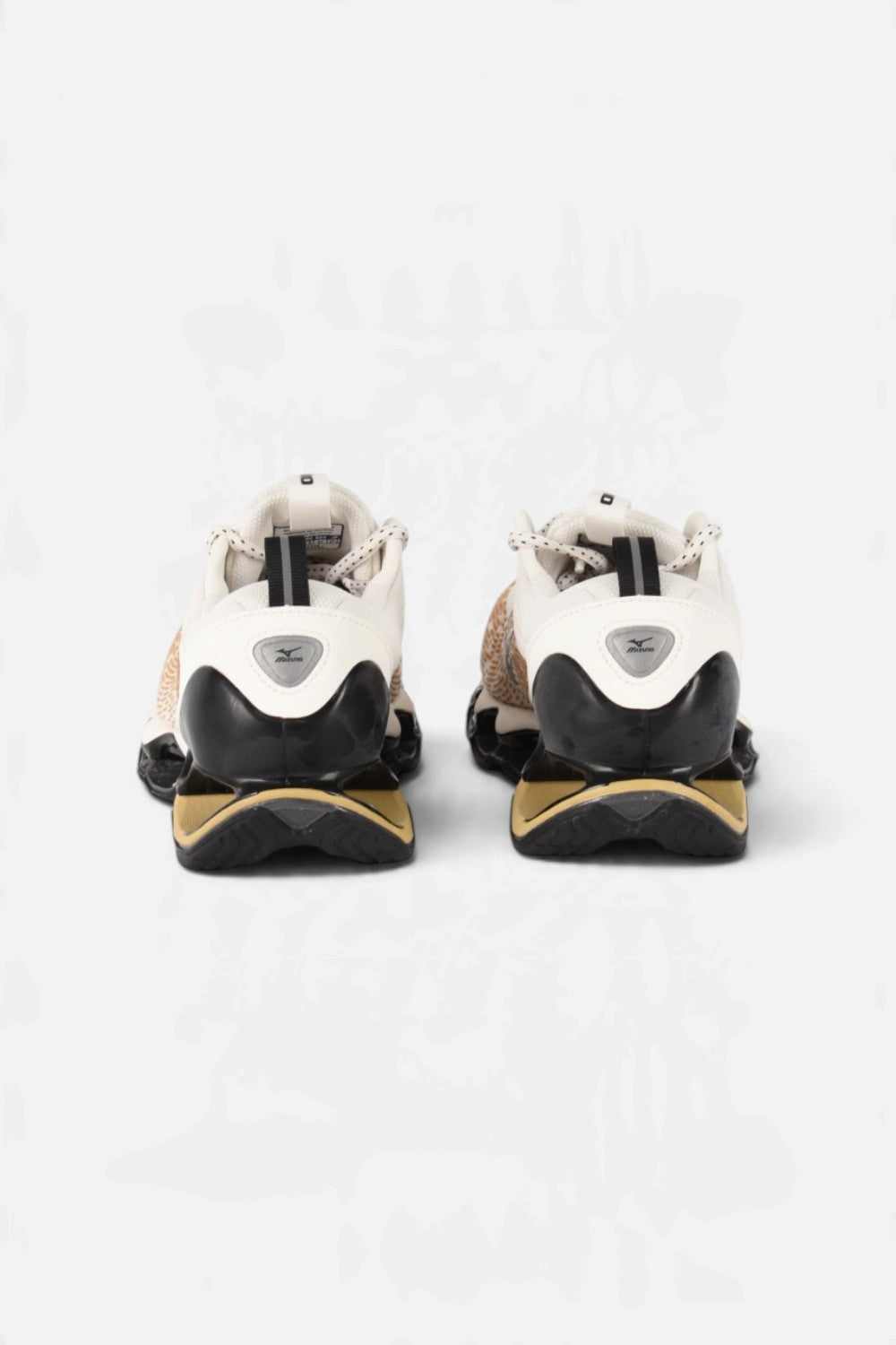 Sneakers wave prophecy 13.2 D1GA260H