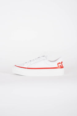 GCDS Sneakers logo
