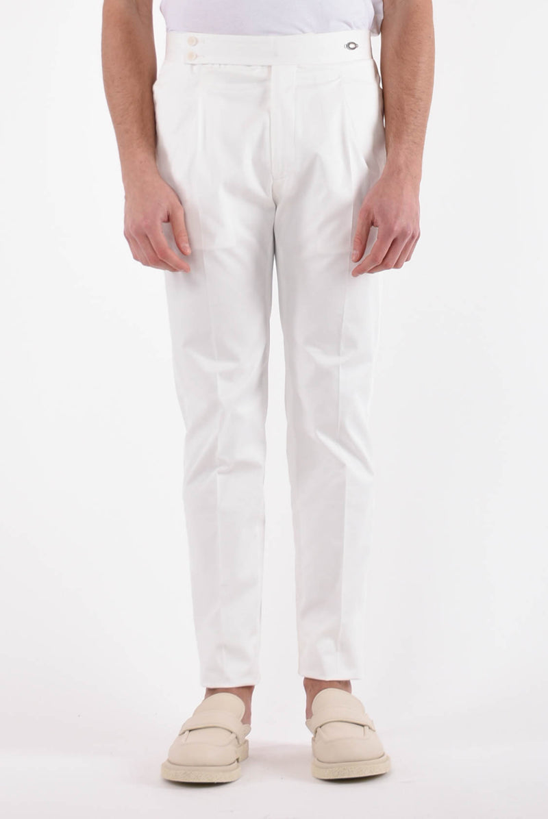TAGLIATORE Pantaloni con pinces