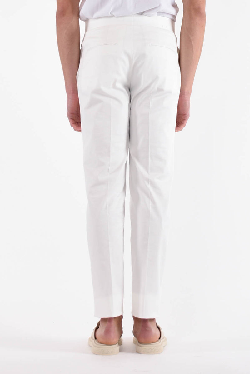 TAGLIATORE Pantaloni con pinces