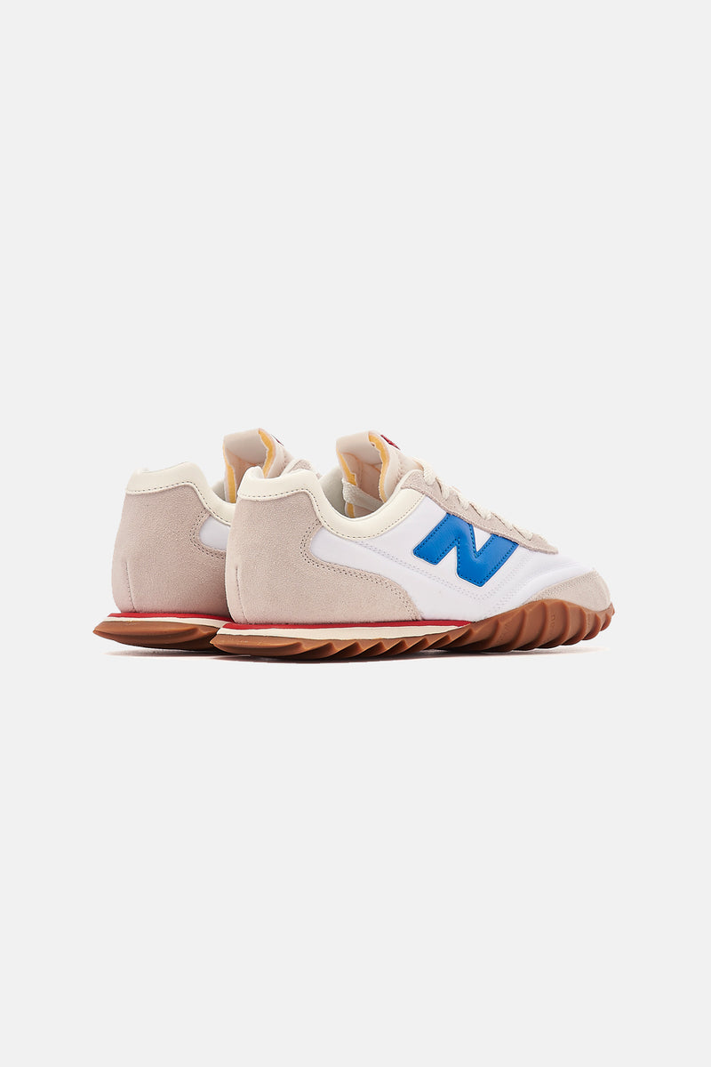 NEW BALANCE Sneakers URC30  in suede
