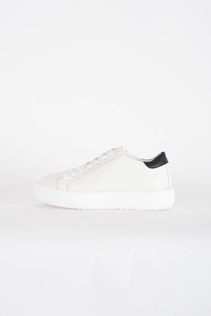 VIC MATIE' Sneakers in pelle